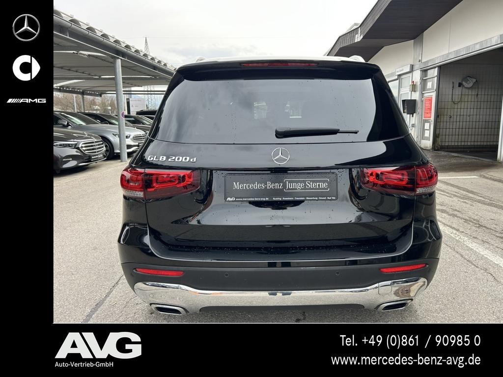 Mercedes-Benz GLB 200 2022