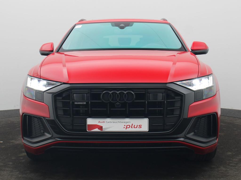 Audi Q8 2023