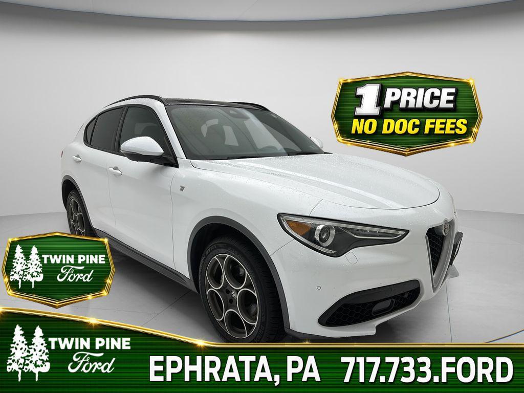 Alfa Romeo Stelvio 2023