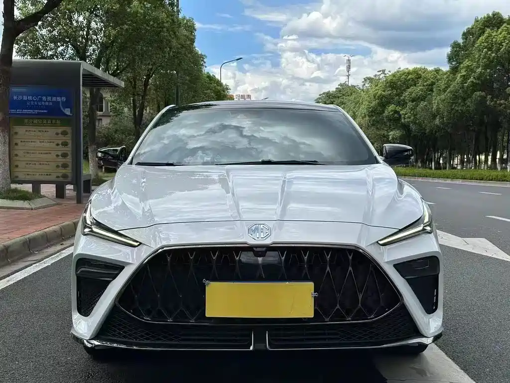 MG MG5 2023