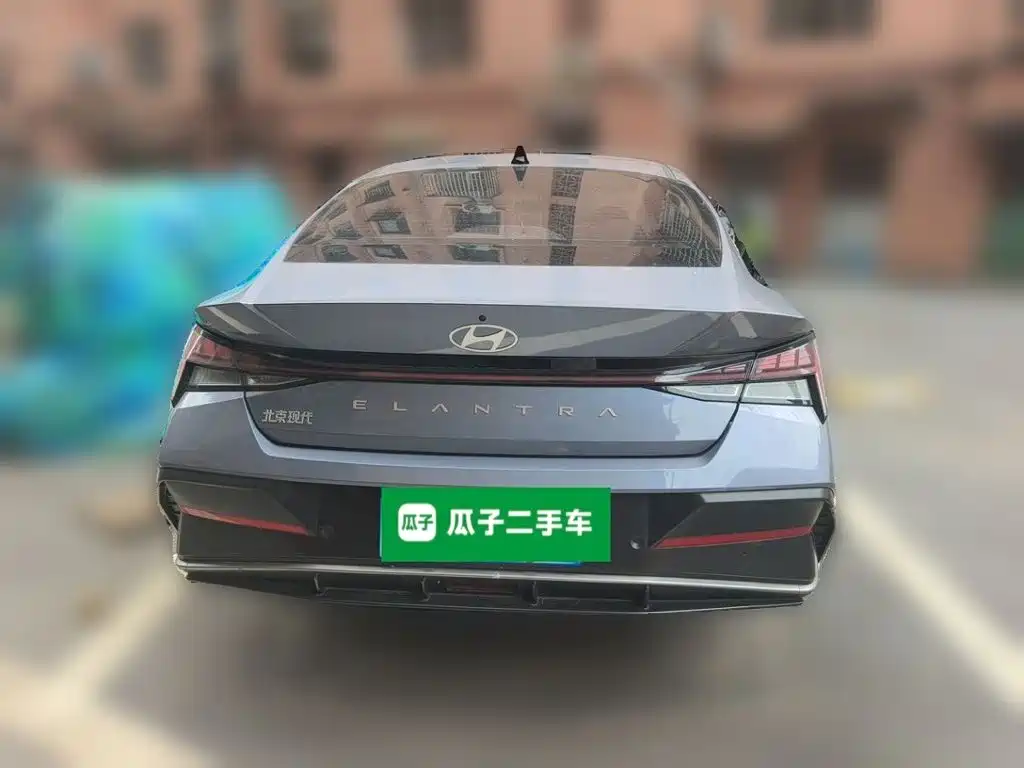Hyundai Elantra 2023