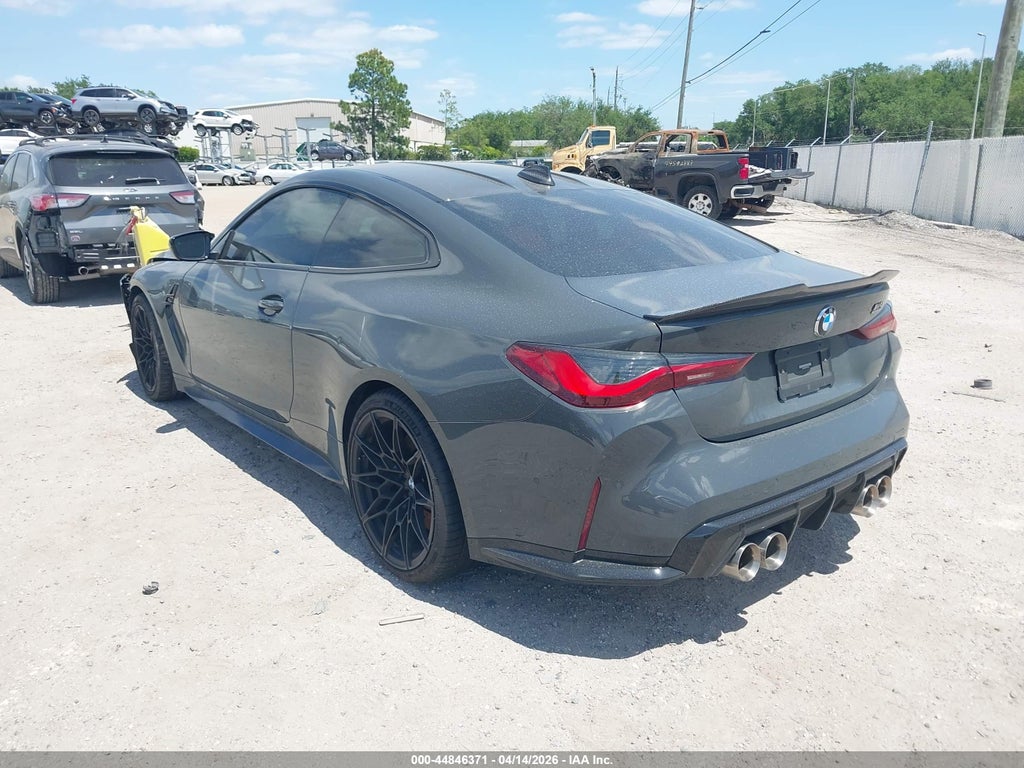 BMW M4 2022
