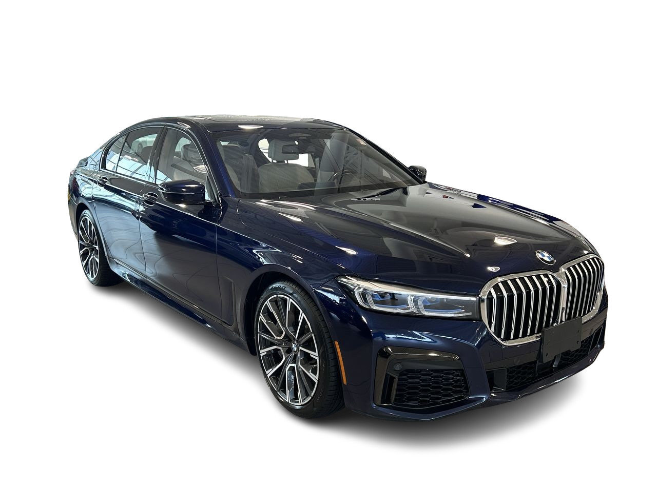 BMW 750 2022