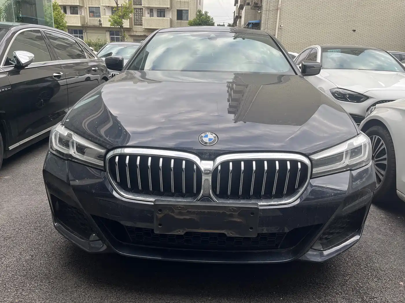 BMW 5 серии 2021
