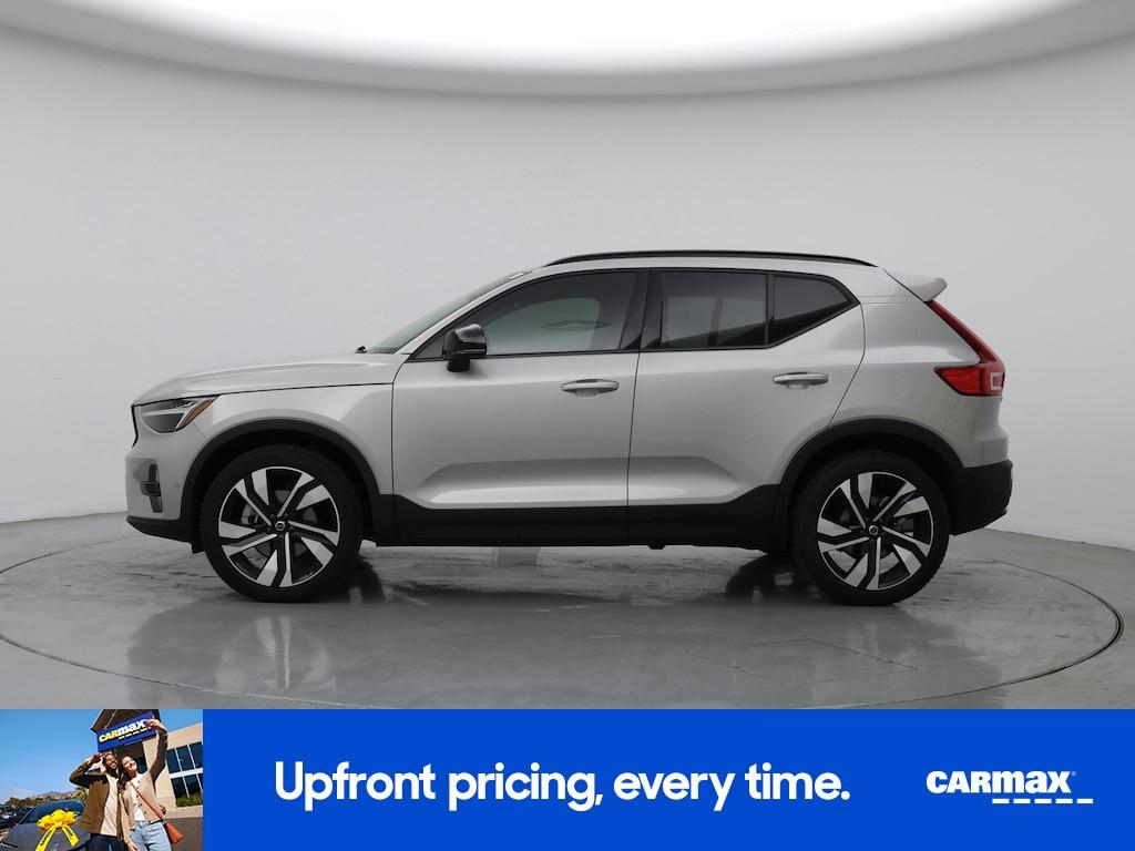Volvo XC40 2023