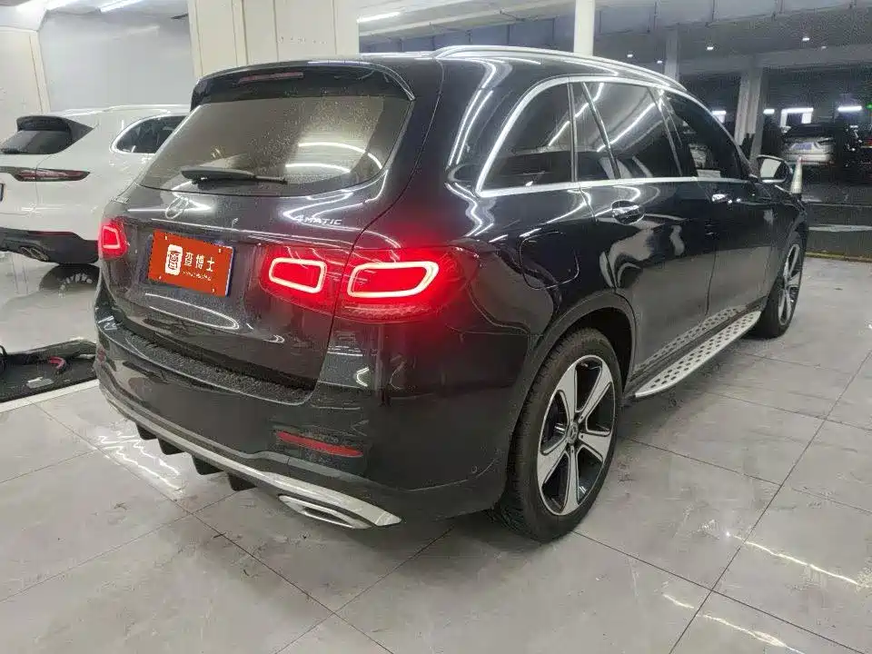Mercedes-Benz GLC 2021