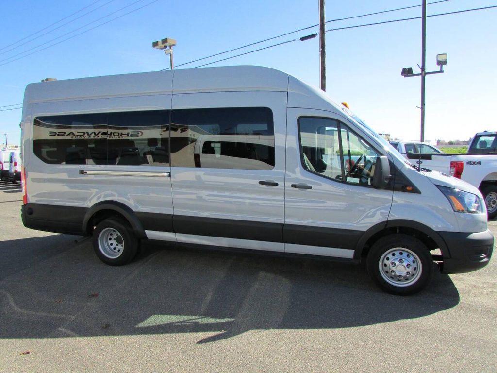 Ford Transit 2024