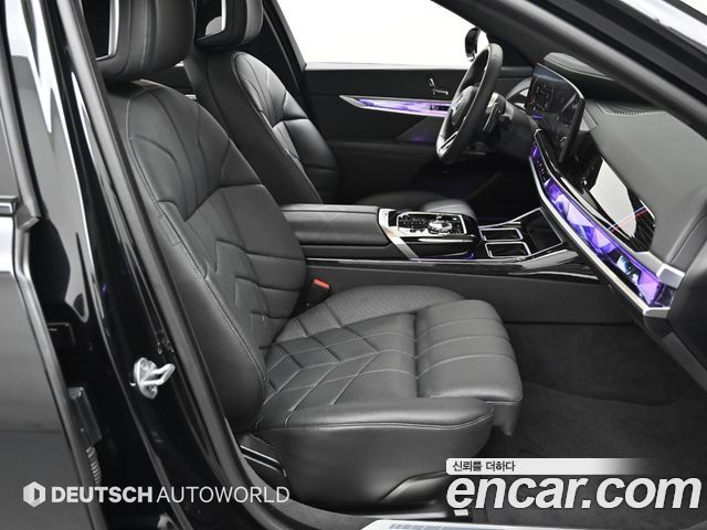 BMW 7 серии 2024