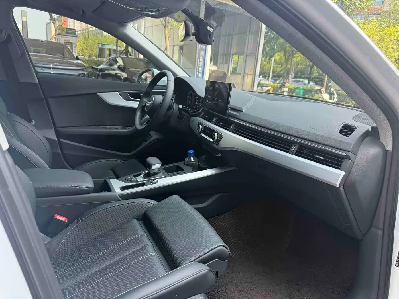Audi A4 2025
