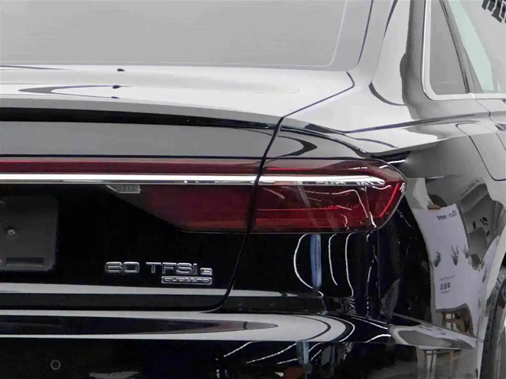 Audi A8 2022