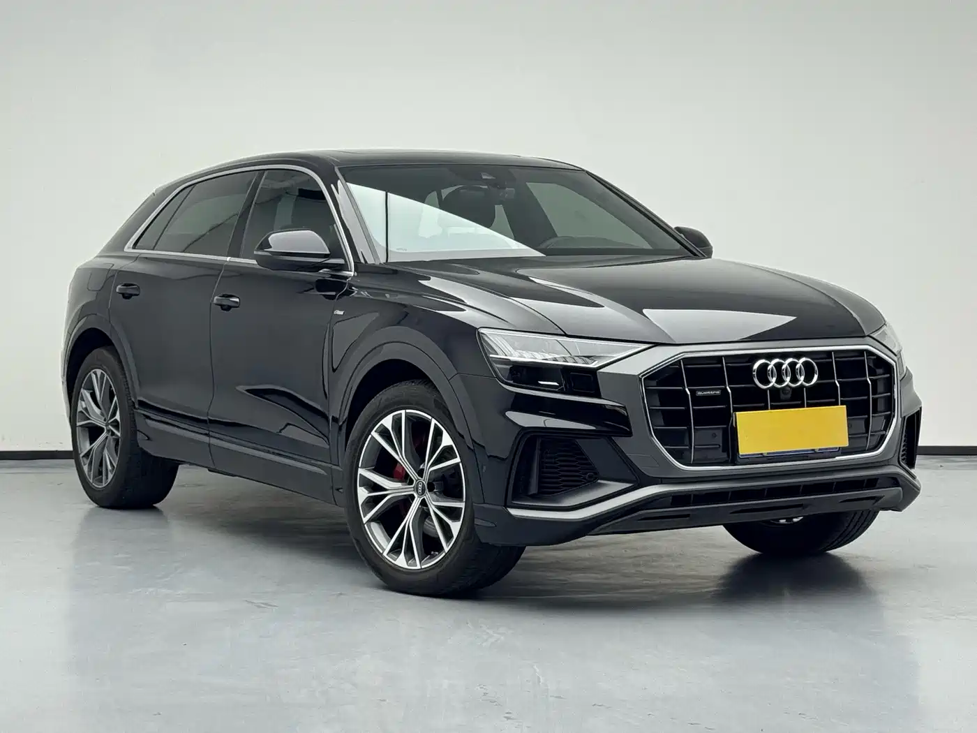 Audi Q8 2021