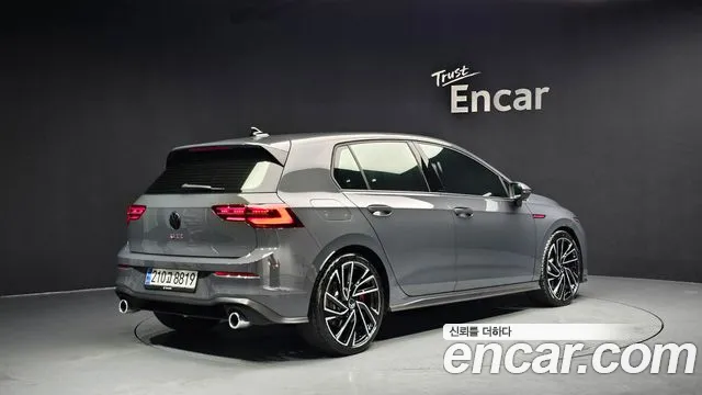 Volkswagen Golf 2023