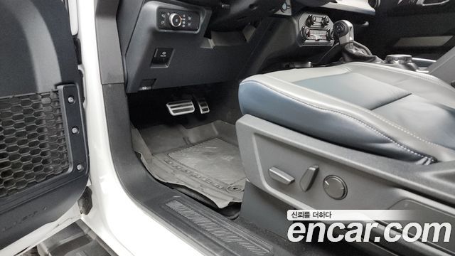 Ford Bronco 2022