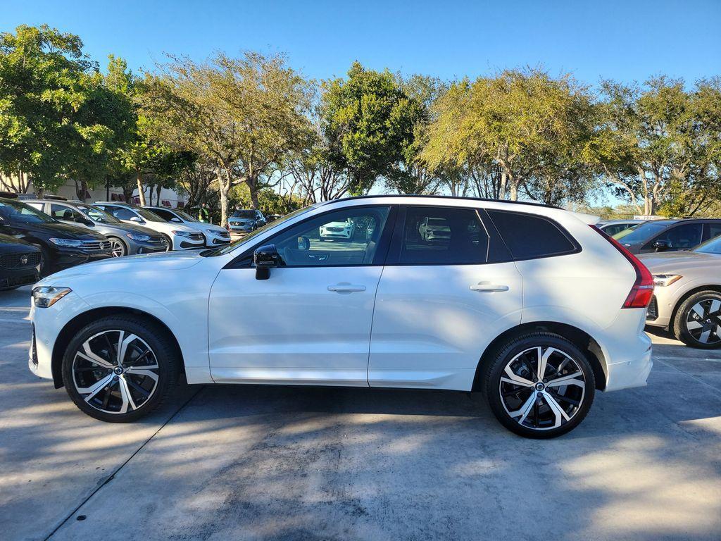 Volvo XC60 2022