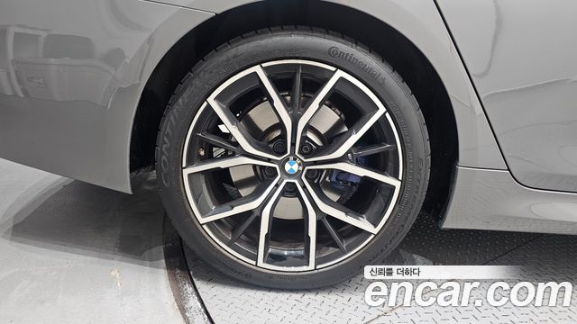 BMW 5 серии 2021