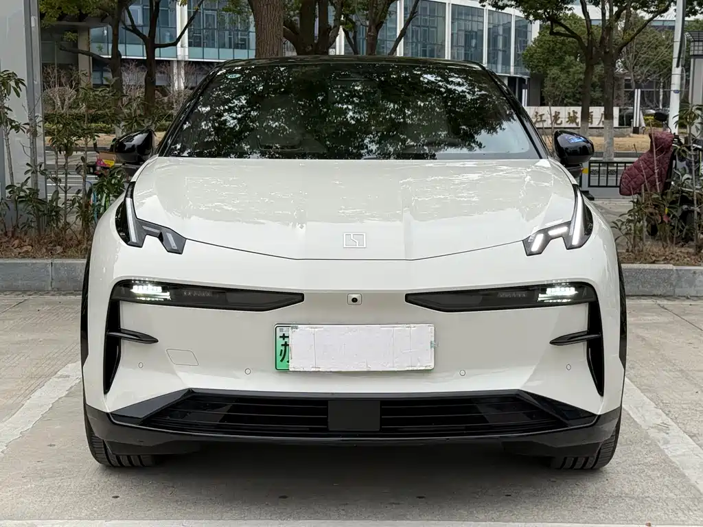 Zeekr X 2025