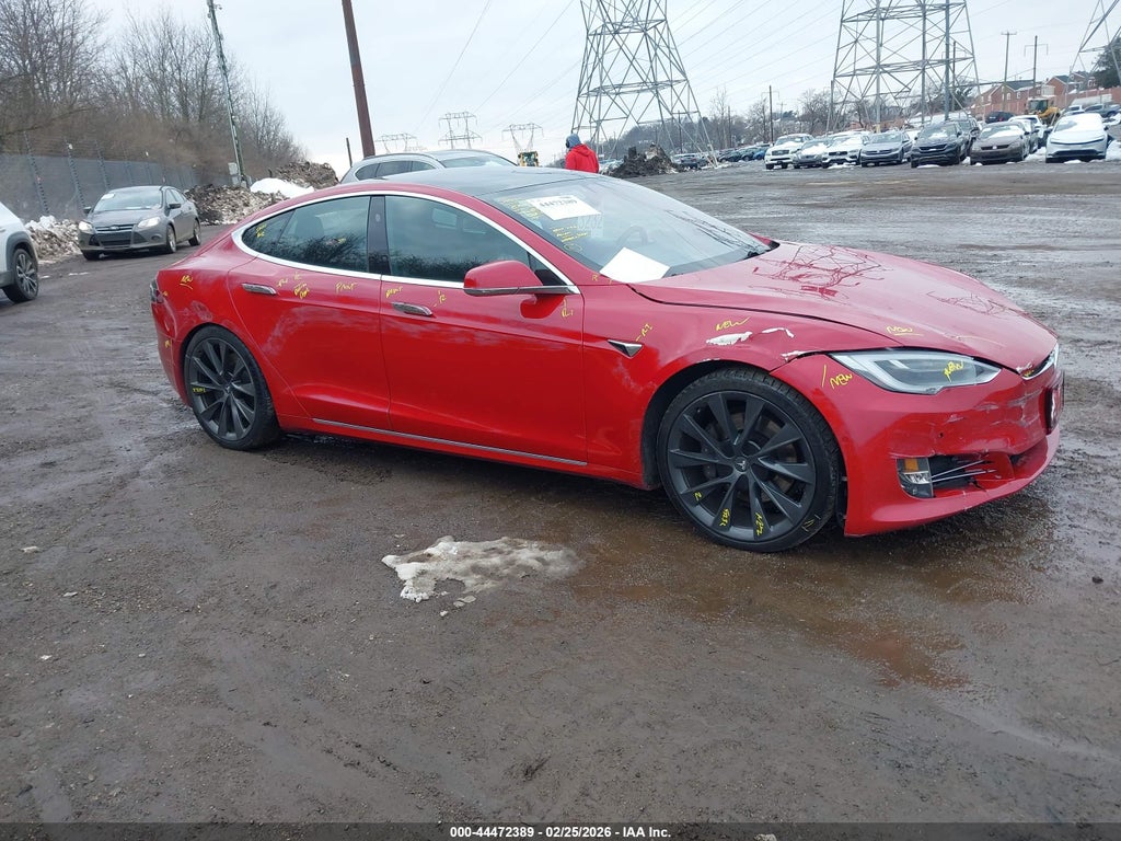 Tesla Model S 2021