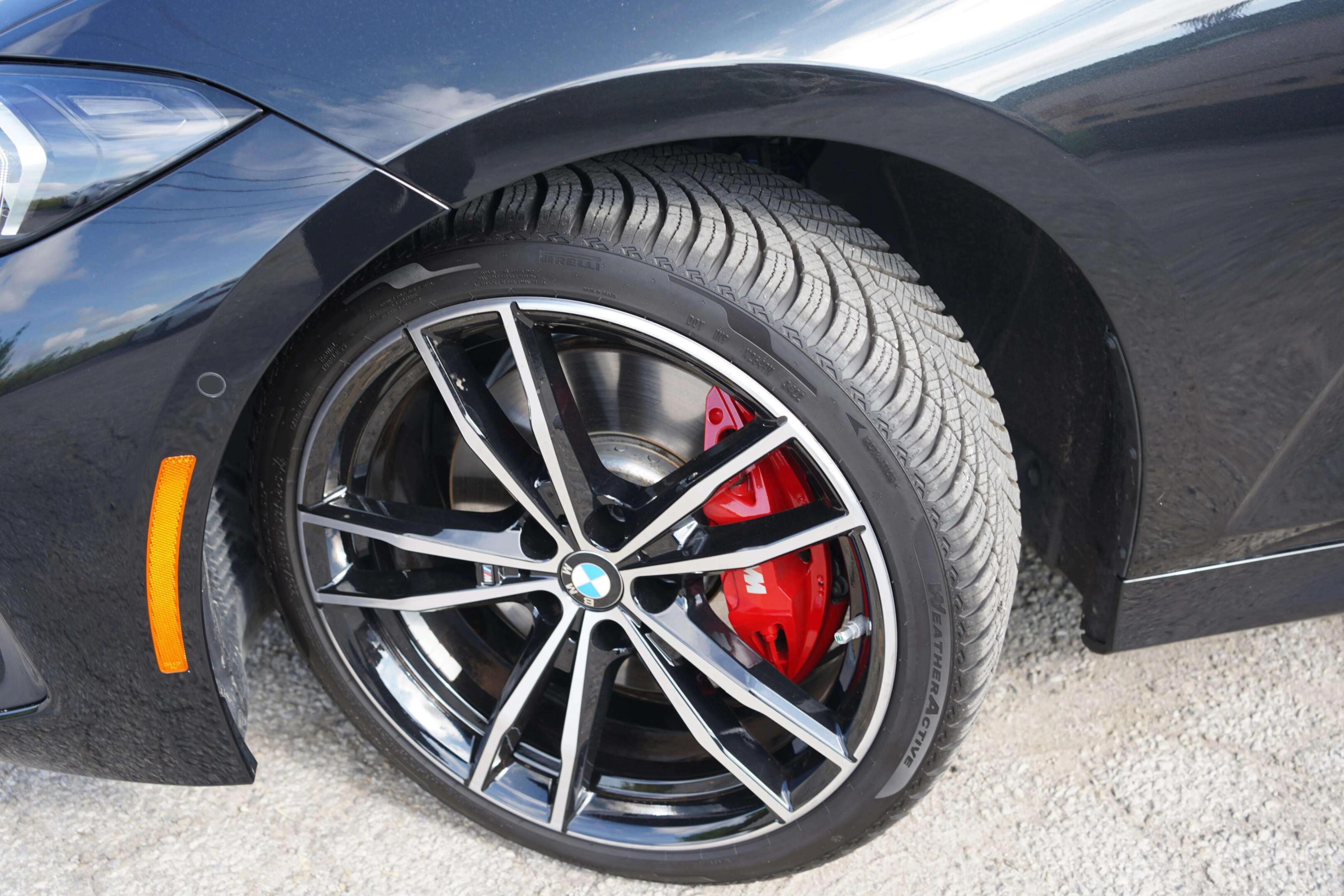 BMW 3 серии 2023