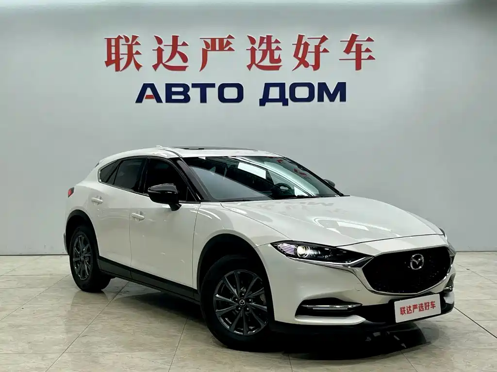 Mazda CX-4 2023