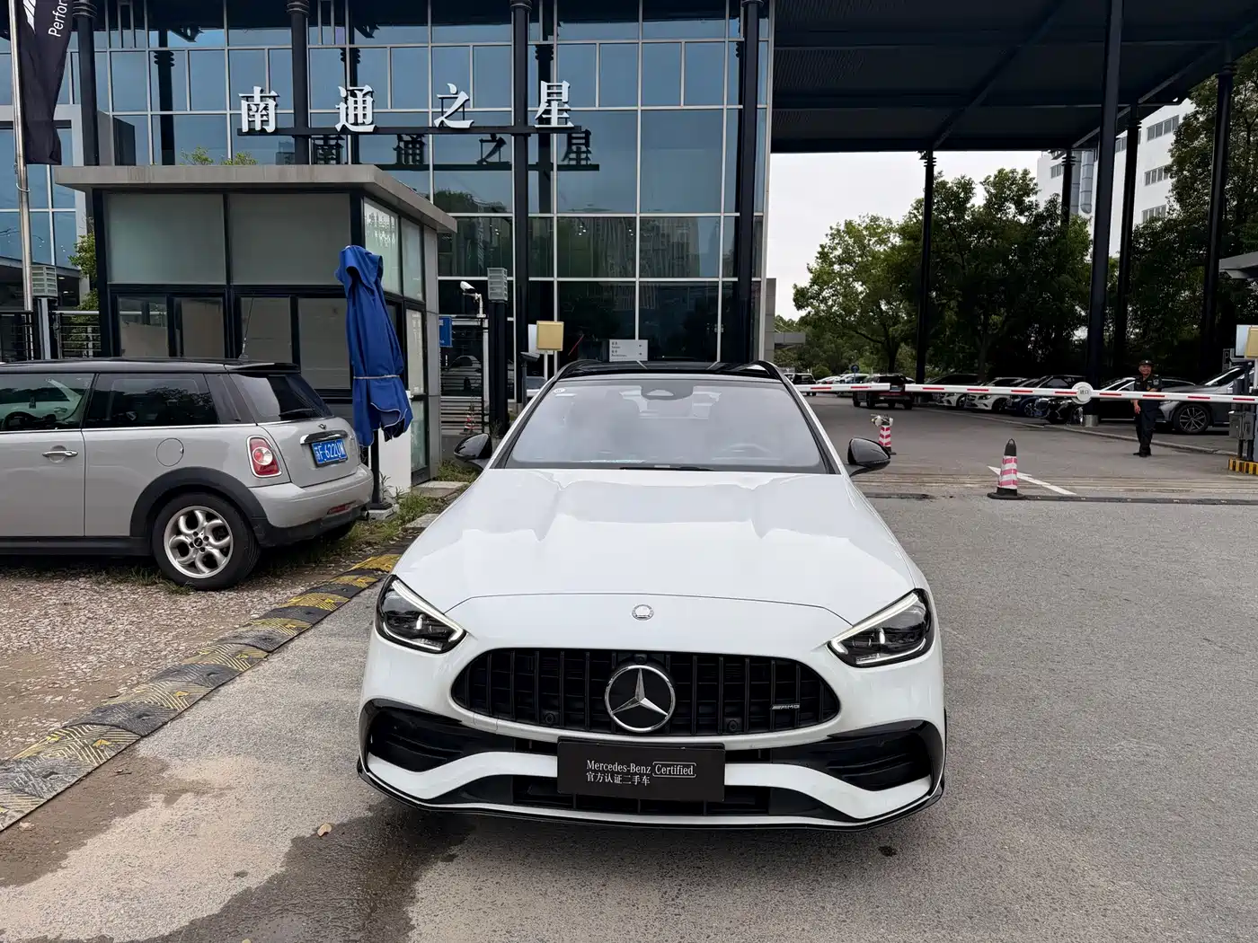 Mercedes-Benz C-Класс 2025