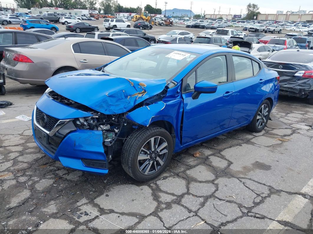 Nissan Versa 2021