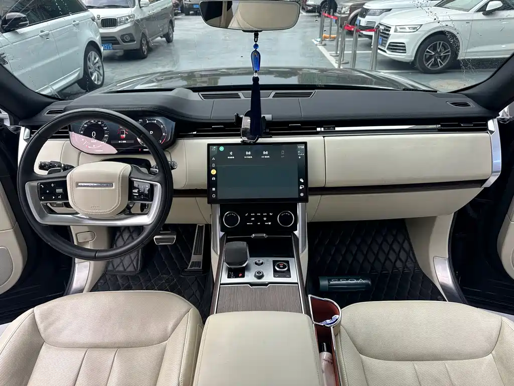 Land Rover Range Rover 2023