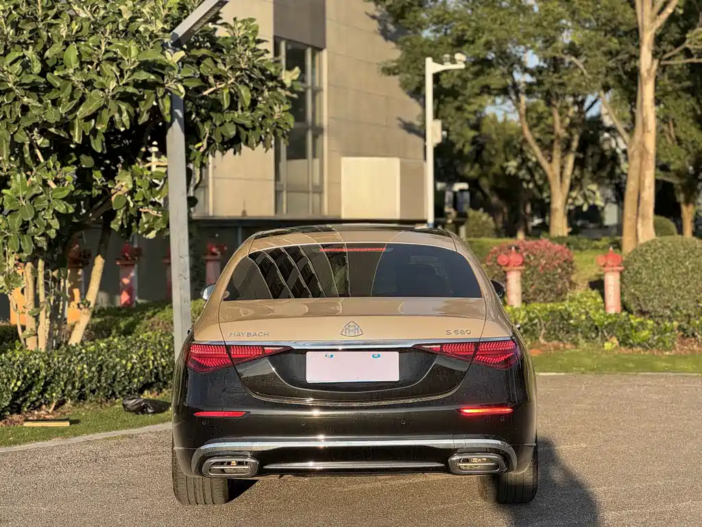 Mercedes-Benz Maybach S-Класс 2024
