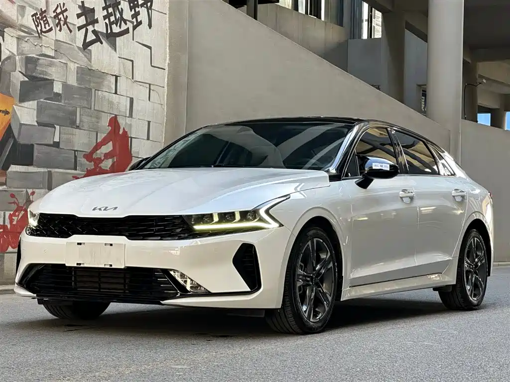 Kia K5 2024