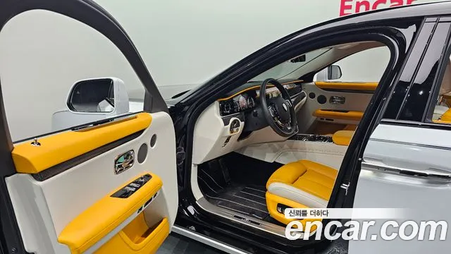 Rolls-Royce Ghost 2024