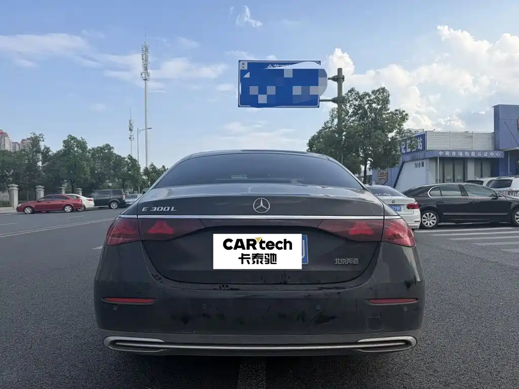 Mercedes-Benz E-Класс 2024