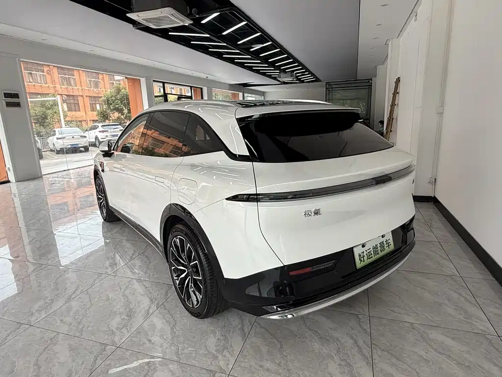 Zeekr 7X 2024