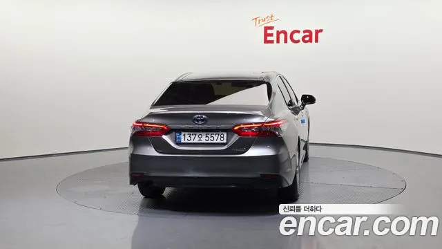 Toyota Camry 2023