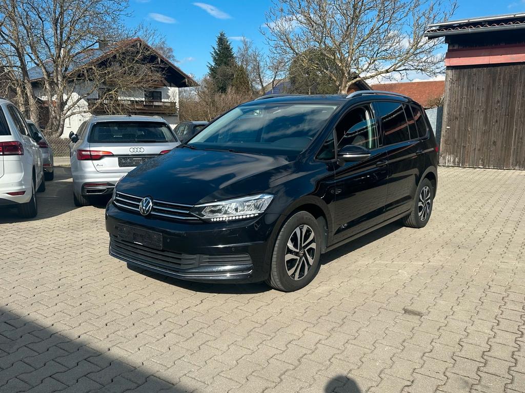 Volkswagen Touran 2023
