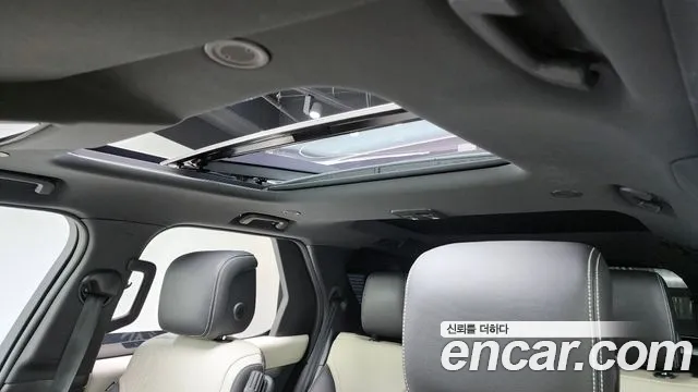 Land Rover Discovery 2022