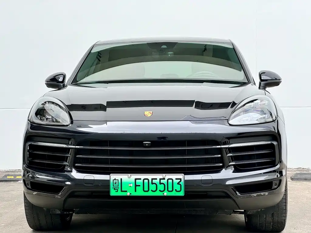 Porsche Cayenne 2021
