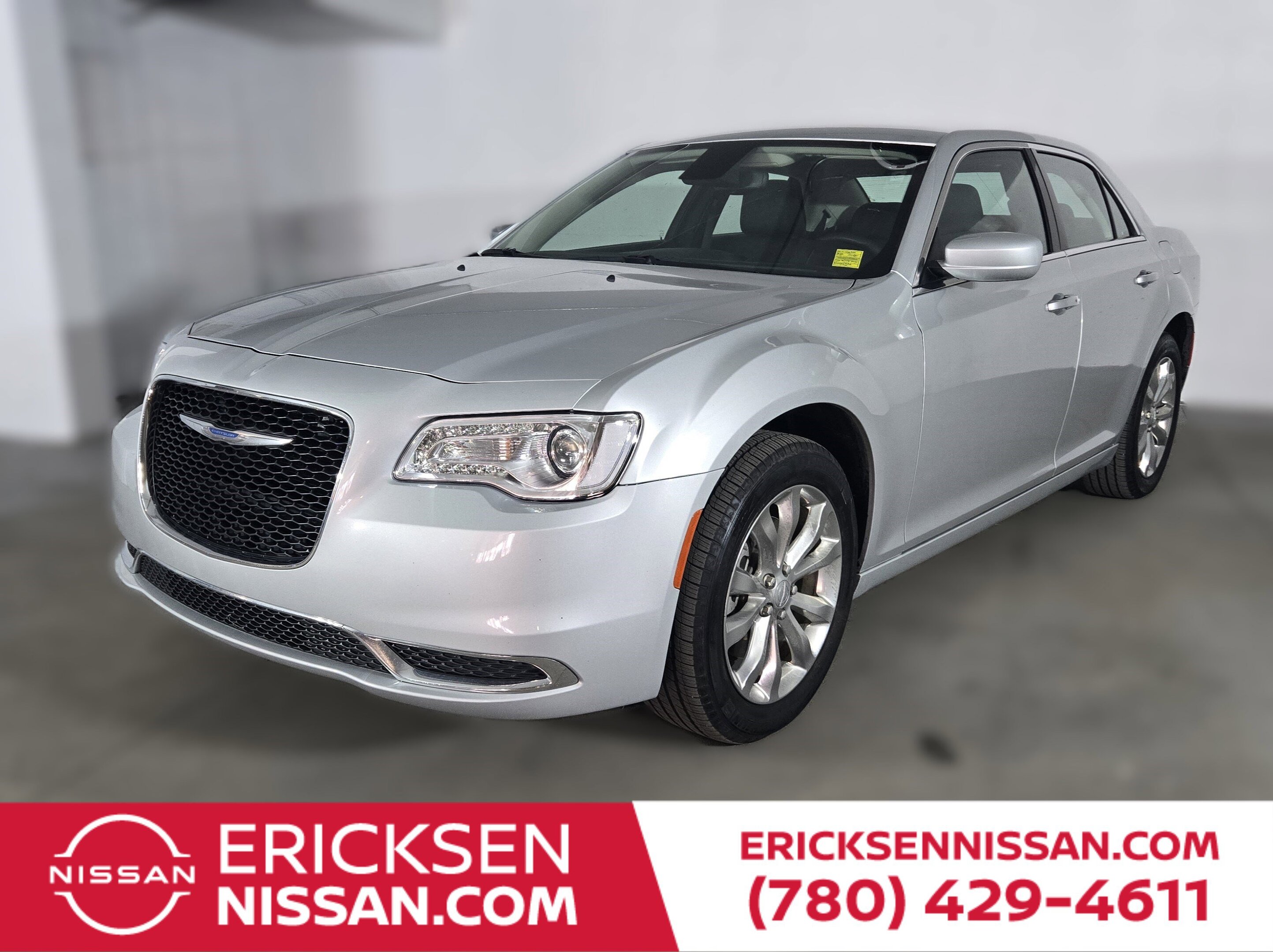 Chrysler 300 2023