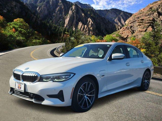 BMW 330 2022