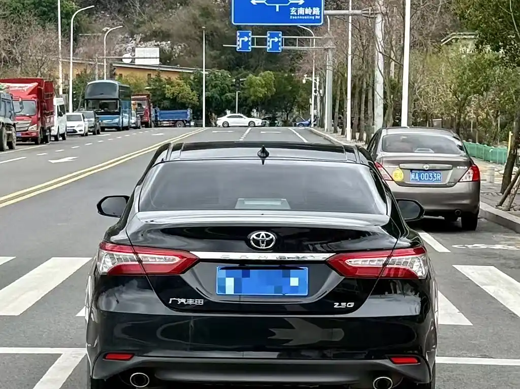 Toyota Camry 2023