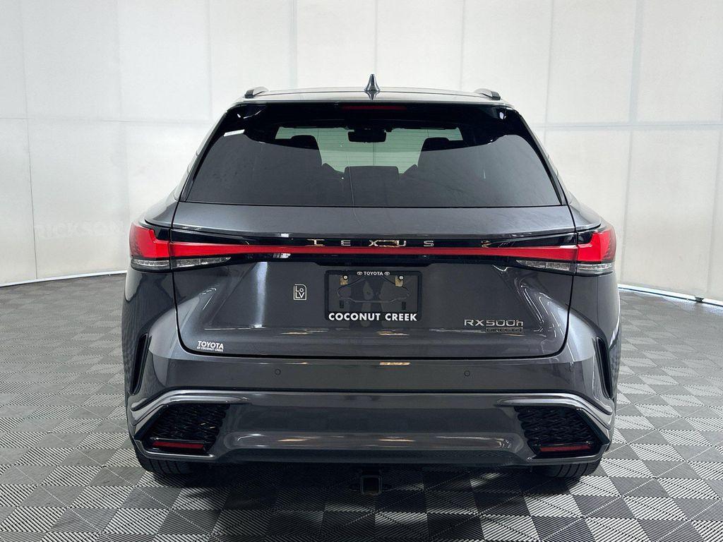 Lexus RX 2024