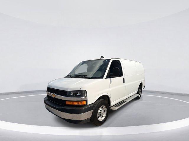 Chevrolet Express 2024