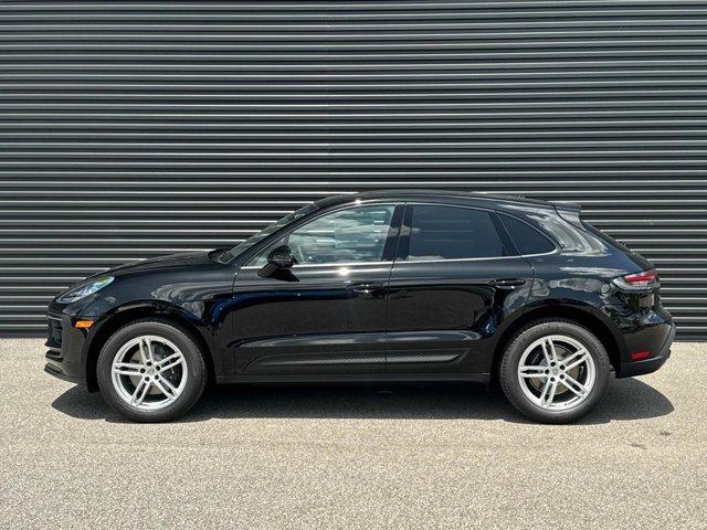 Porsche Macan 2025
