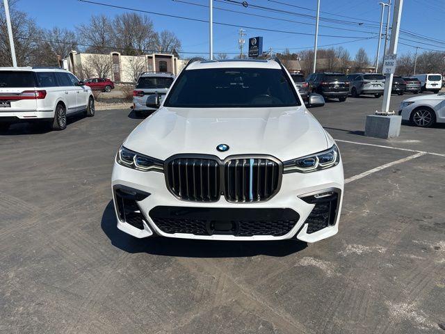 BMW X7 2022