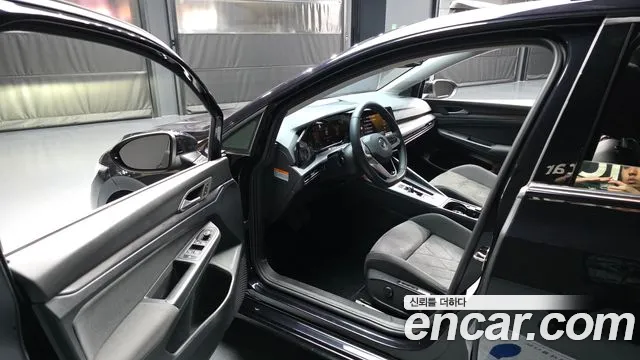 Volkswagen Golf 2022