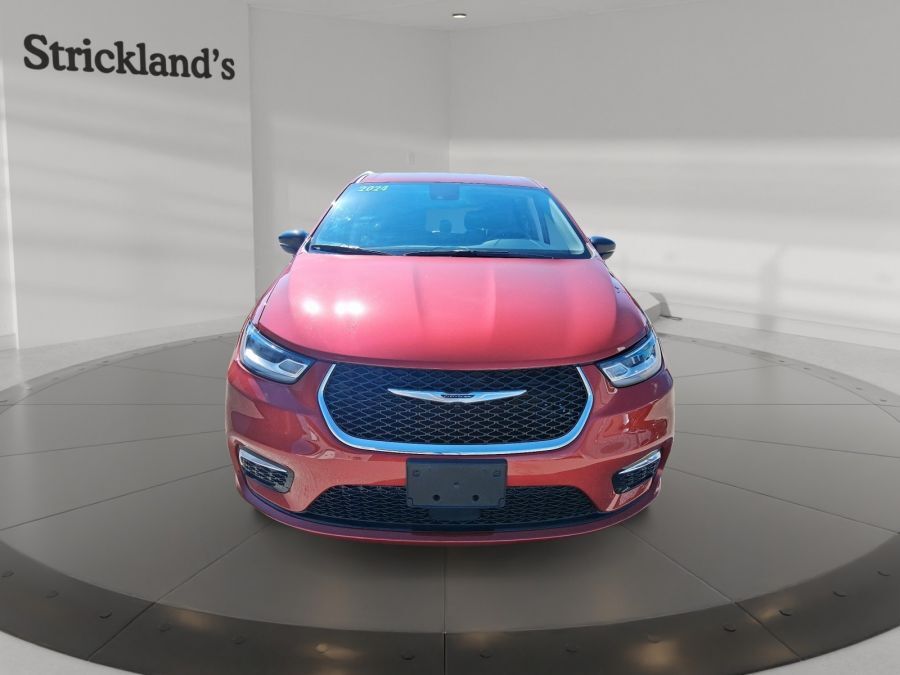 Chrysler Pacifica 2024