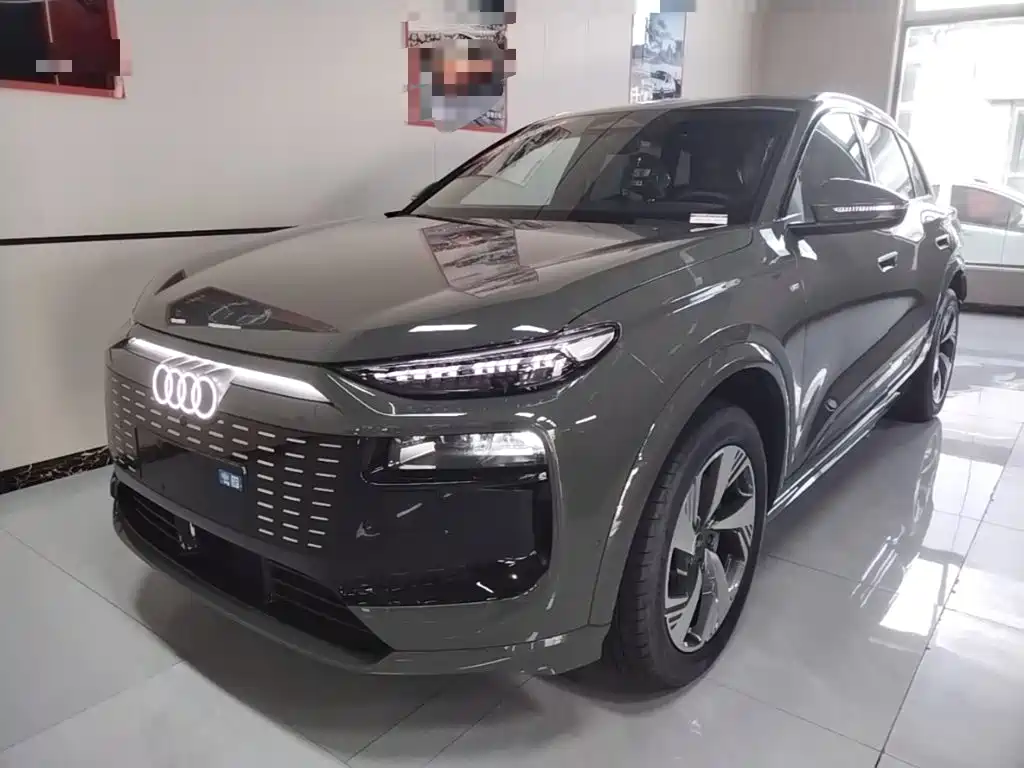 Audi e-tron 2026