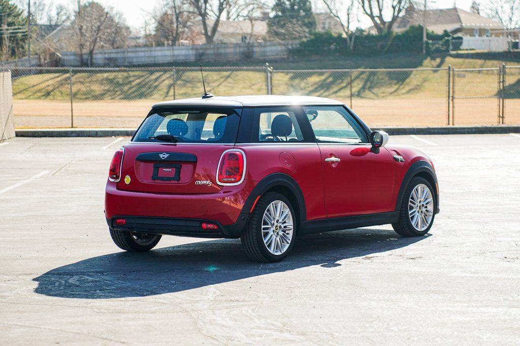Mini Hardtop 2024