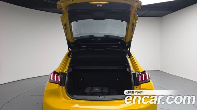 Peugeot 208 2023
