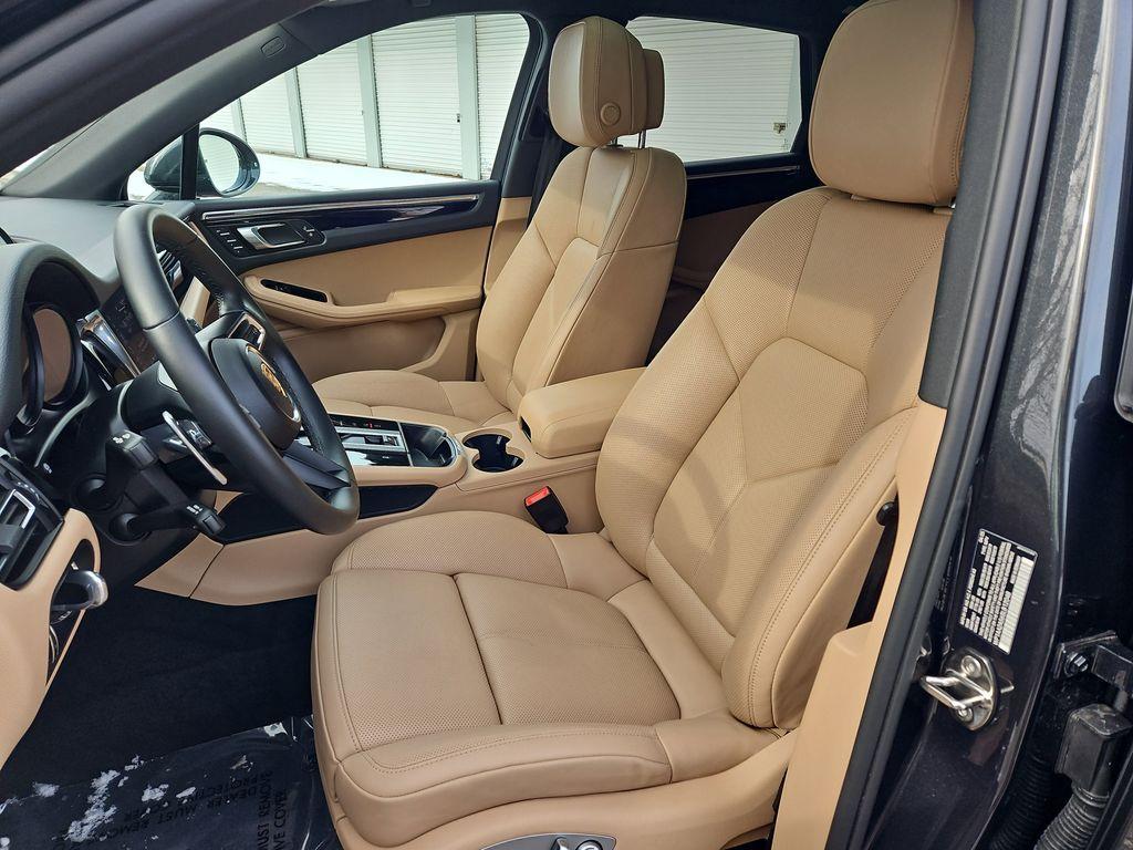 Porsche Macan 2025