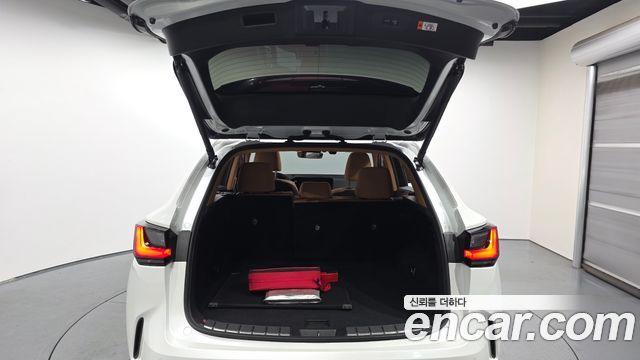 Lexus NX 2025