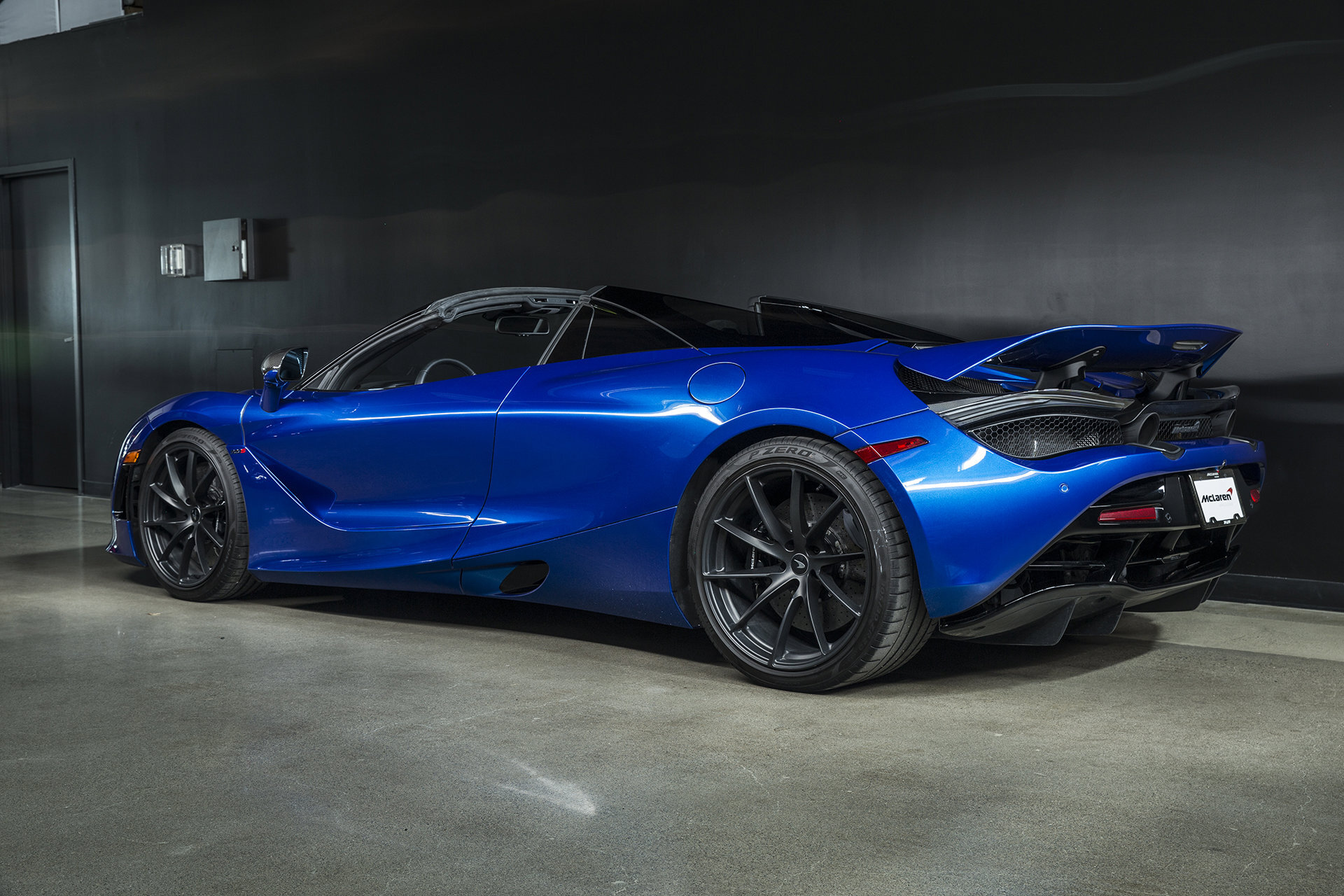 McLaren 720S 2022